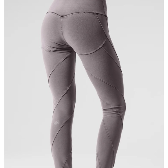 ALO Yoga Pants - Alo Washed Alosoft High-Waist Sunray Legging